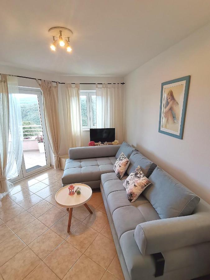 Lovely Apartment Branko Rabac With Balcony And Parking Экстерьер фото